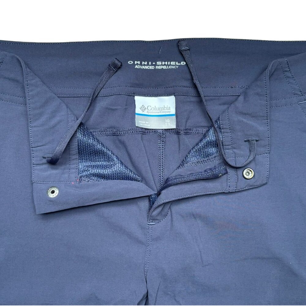 Columbia Women Omni-Shield Blue 11” Inseam Hiking Outdoor Pockets Shorts Size 10 - Picture 7 of 7